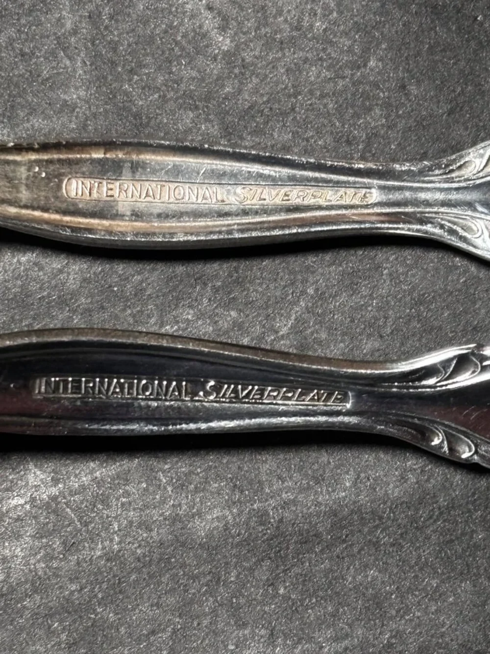 International Silverplate Interlude Pattern Serving Fork & Spoon Set Vintage 70s